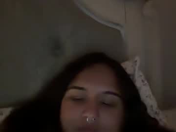 maddyafterhours's chat room