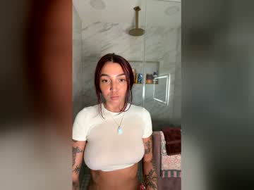 emilyyyt's chat room