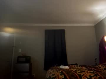 slutrider69's chat room