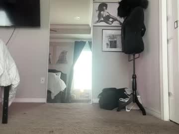 brielledaviss's chat room