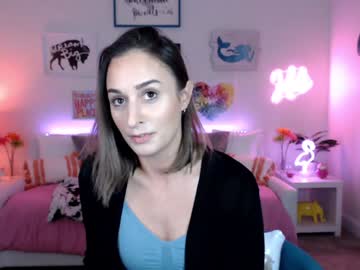 holihurricane's chat room