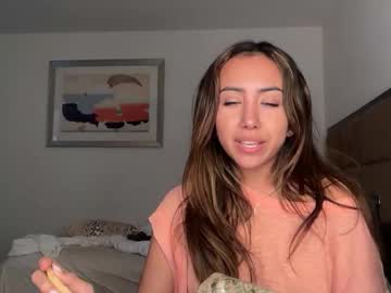 dollyrhodesss's chat room