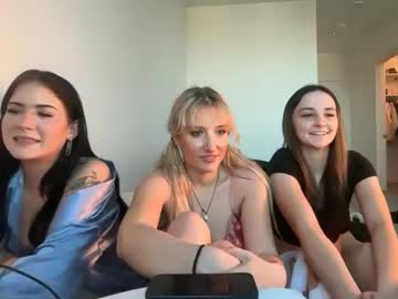 lilybrown07's chat room