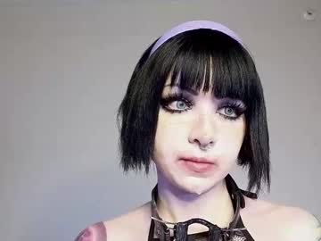 ivey_strigoi's chat room