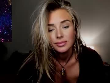 theselina_kyle's chat room