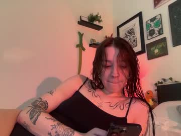 hannahtaylorr's chat room