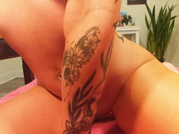 khloeexoxo's chat room