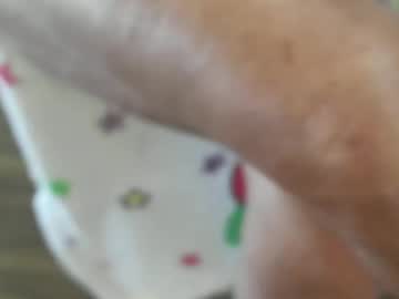 lovingcouple1969's chat room