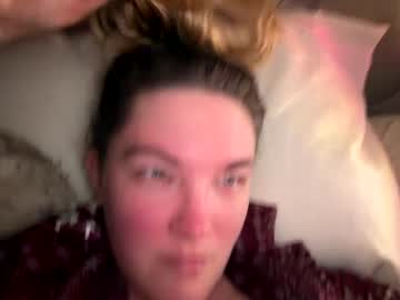 x_dreamgirl_x's chat room