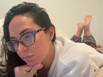 pollyyypocket's chat room