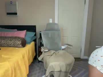 candimay101's chat room