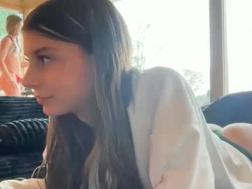 clairewalkerrr's chat room