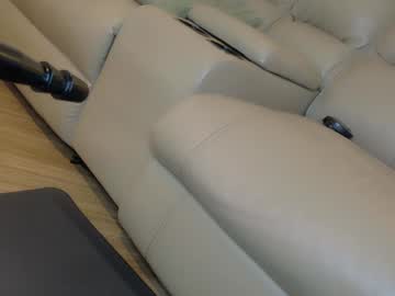 ohmysweetkitty's chat room