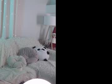 honeymoann's chat room