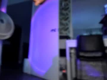 colorfullydark's chat room