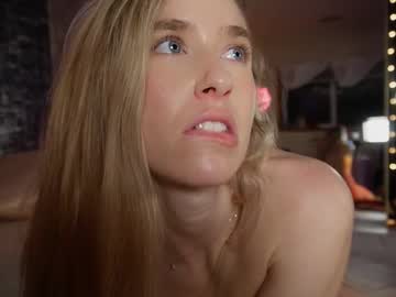 lucy_gooosey's chat room