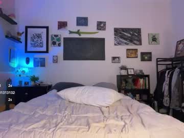 hannahtaylorr's chat room