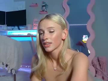 elsa_may's chat room