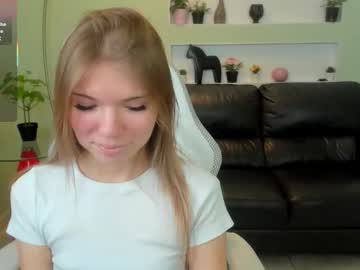 michafox's chat room