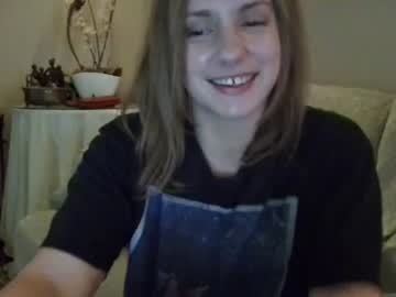 tinywithtiddies's chat room