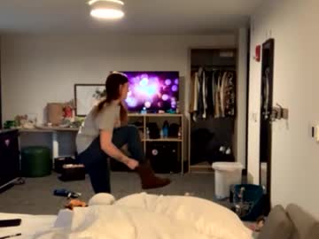 intothewoodswego's chat room