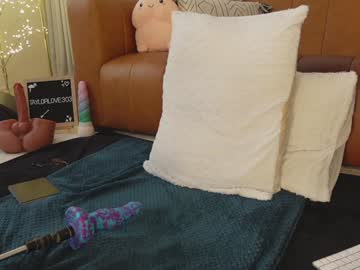 taylor_love_303's chat room