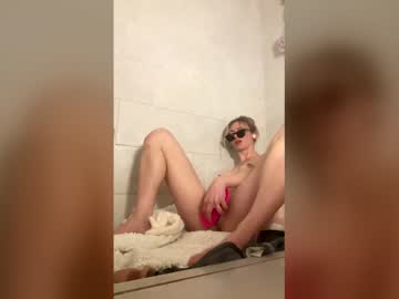 lacysayshi101's chat room