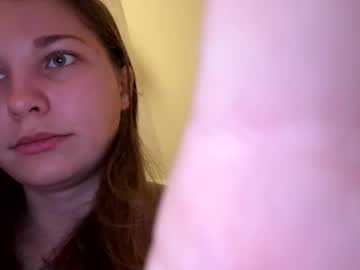 deepthroatqueen33's chat room