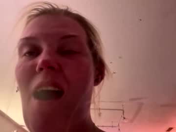 dickeddownsouth's chat room