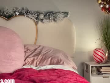 saraloverays's chat room