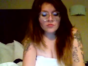 greeneyes0307's chat room