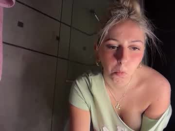 kateharperr's chat room