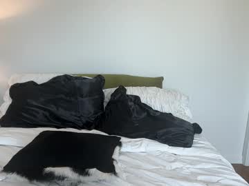 parisangel7's chat room