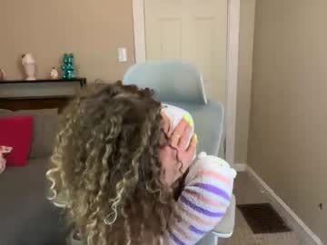 candimay101's chat room