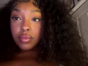 cocolovesyou2's chat room