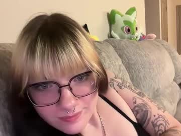 irissweets's chat room