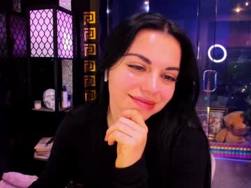 alma_pearl's chat room