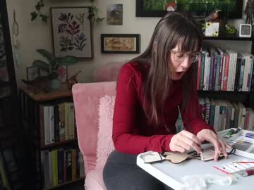 ellynaomi's chat room