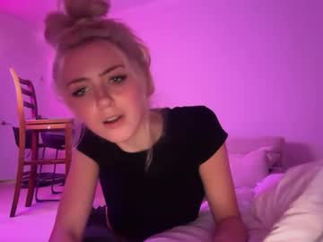 chloeros3e's chat room