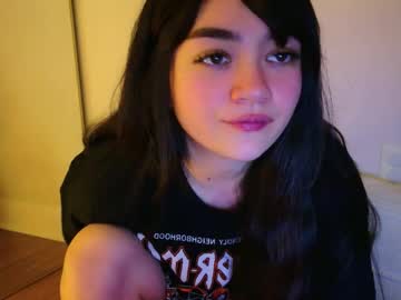 annatigarr's chat room