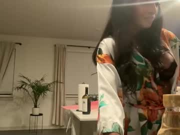 noodsovernudes's chat room