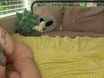 emma_ruby's chat room