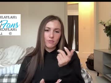 laylahlaylah1's chat room