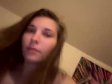 deepthroatqueen33's chat room