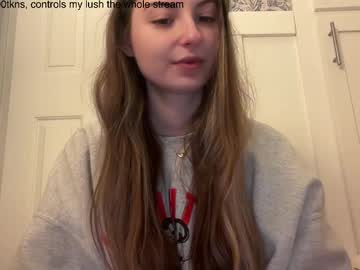 fantasyella's chat room