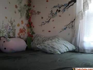 aliceriverscam's chat room