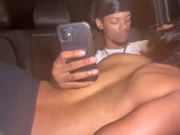 huntersplayground's chat room