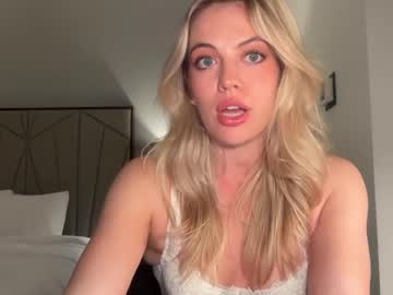 clairebrooksxo's chat room