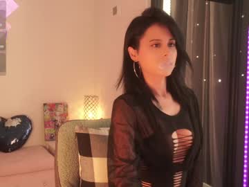 mysticxkitty's chat room