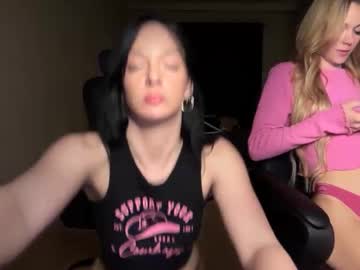 kendallmonroee's chat room